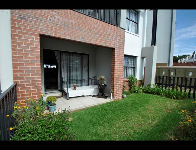 2 BEDROOM APARTMENT FOR SALE IN RANDPARK RIDGE